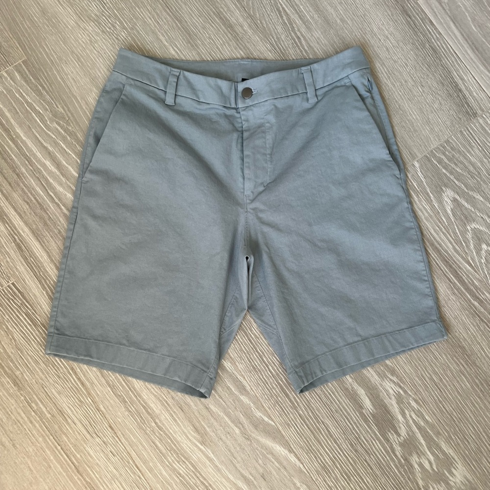 lululemon Mens Commission Classic Fit Short.